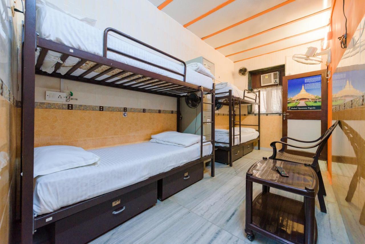 Traveller'S Inn Hotel - Fort Βομβάη Εξωτερικό φωτογραφία