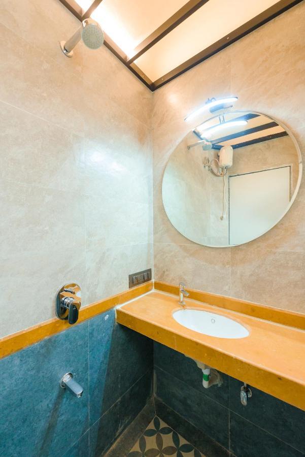Traveller'S Inn Hotel - Fort Βομβάη Εξωτερικό φωτογραφία