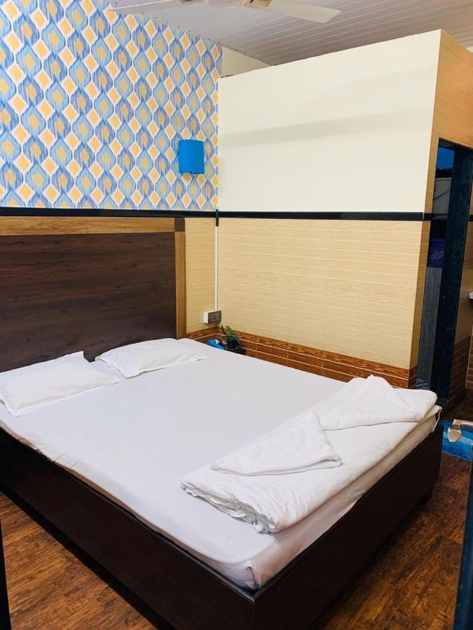 Traveller'S Inn Hotel - Fort Βομβάη Εξωτερικό φωτογραφία